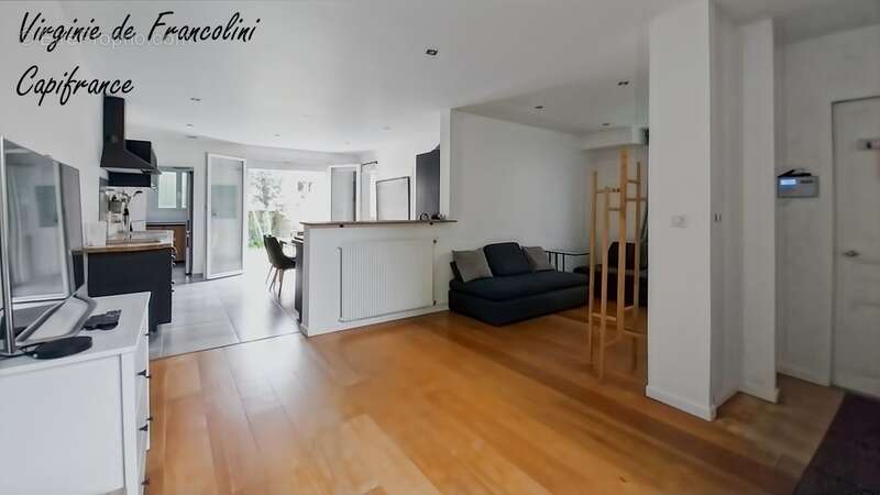 Montreuil-A vendre maison 5p-Parfait état-3/4 chambres-122m2 au sol-Terrasse,jardin,cour,balcon-Garage-11mn métro L9 - photo 2