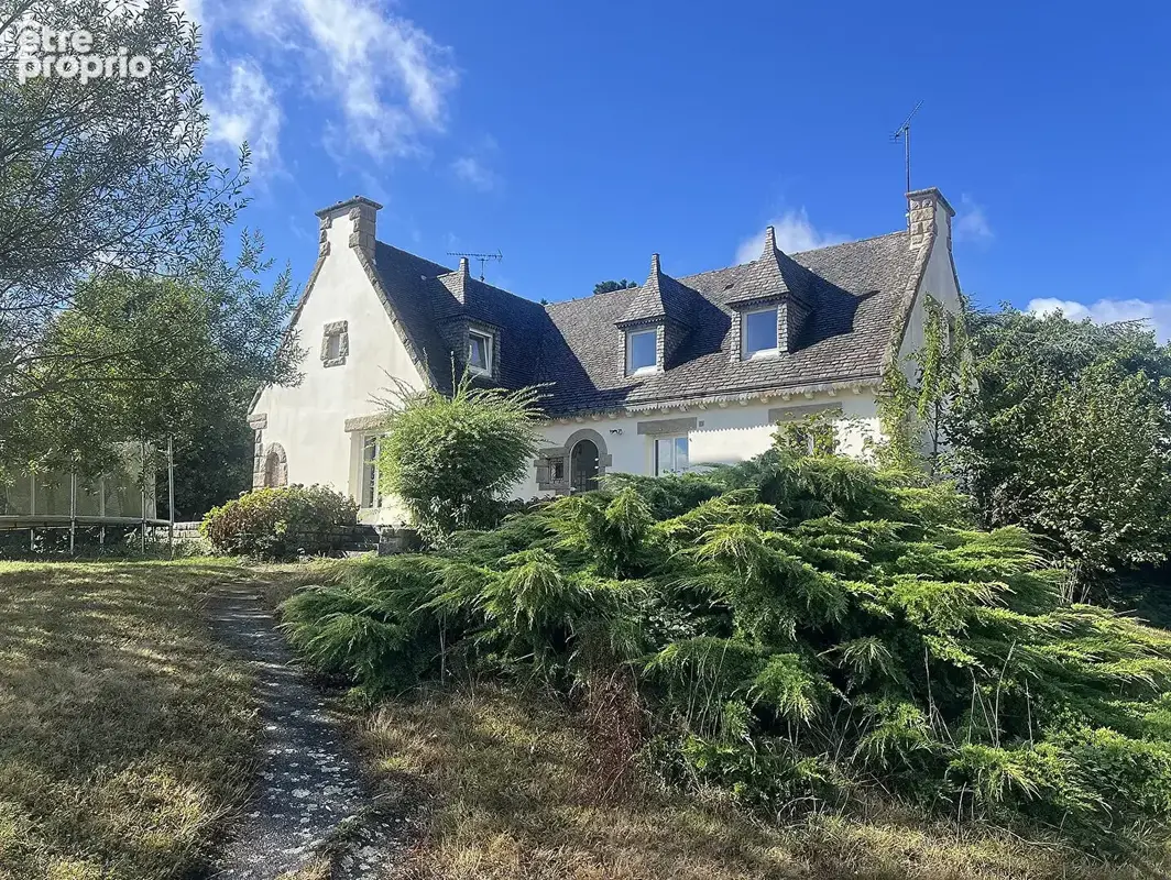 Maison traditionelle , terrain de 6547m2 - photo 1