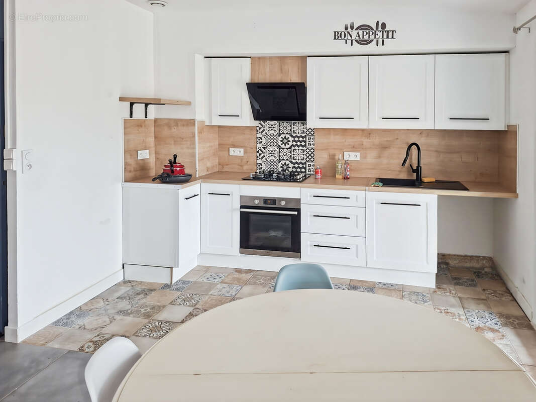 Appartement à PUISSERGUIER