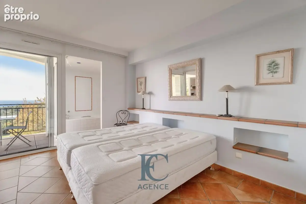 Appartement T2 de 46,5 m2 avec vue mer au Golf de Frégate - photo 5