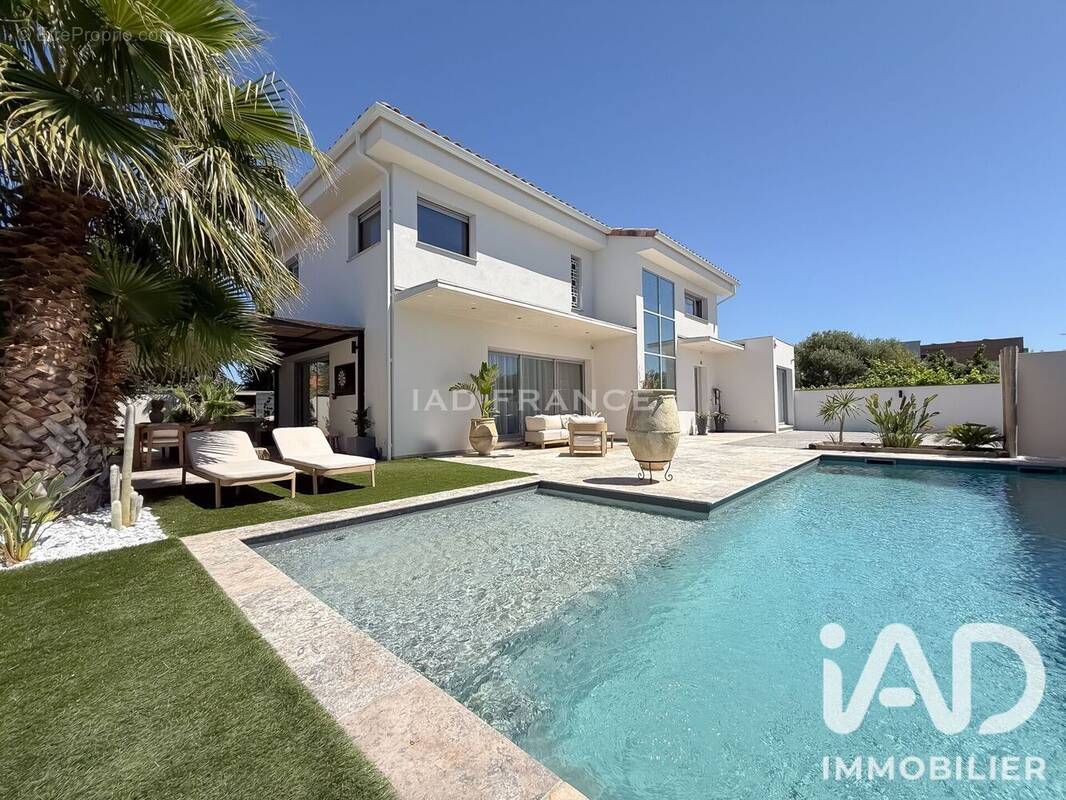 Photo 1 - Maison à MARIGNANE