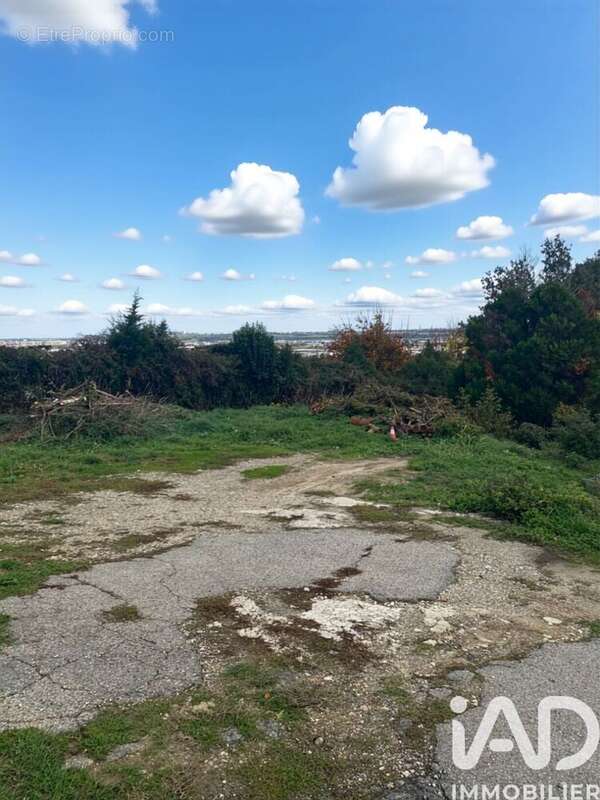 Photo 3 - Terrain à SOYONS