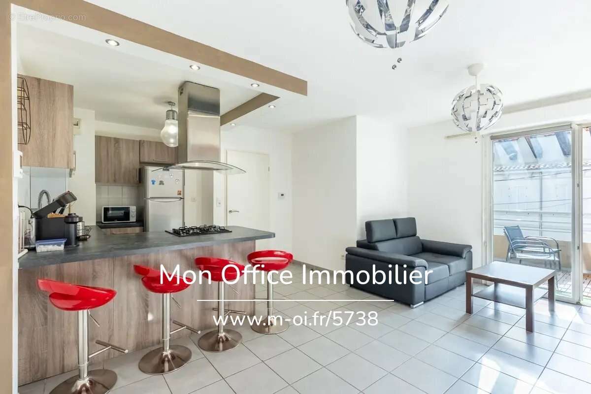 Appartement à MARSEILLE-15E
