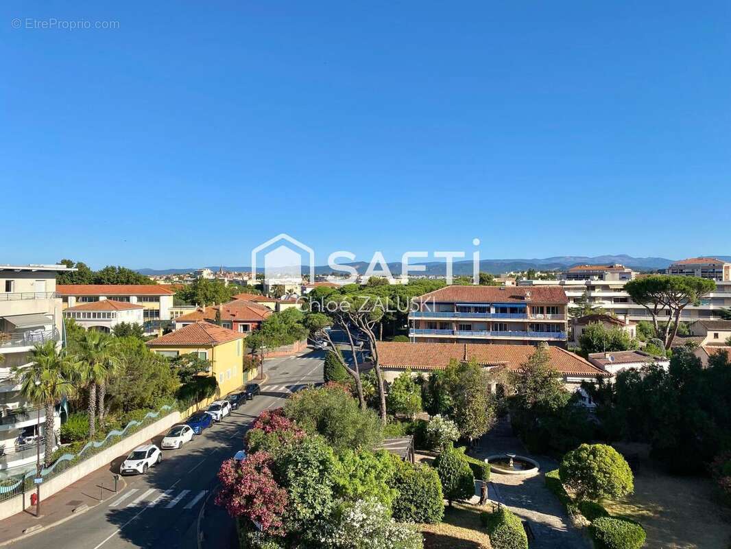 Photo 3 - Appartement à FREJUS