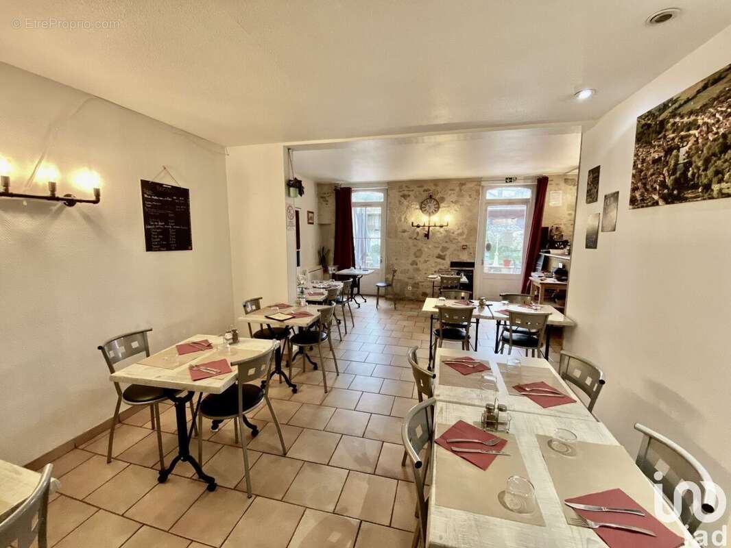 Photo 3 - Commerce à NERAC