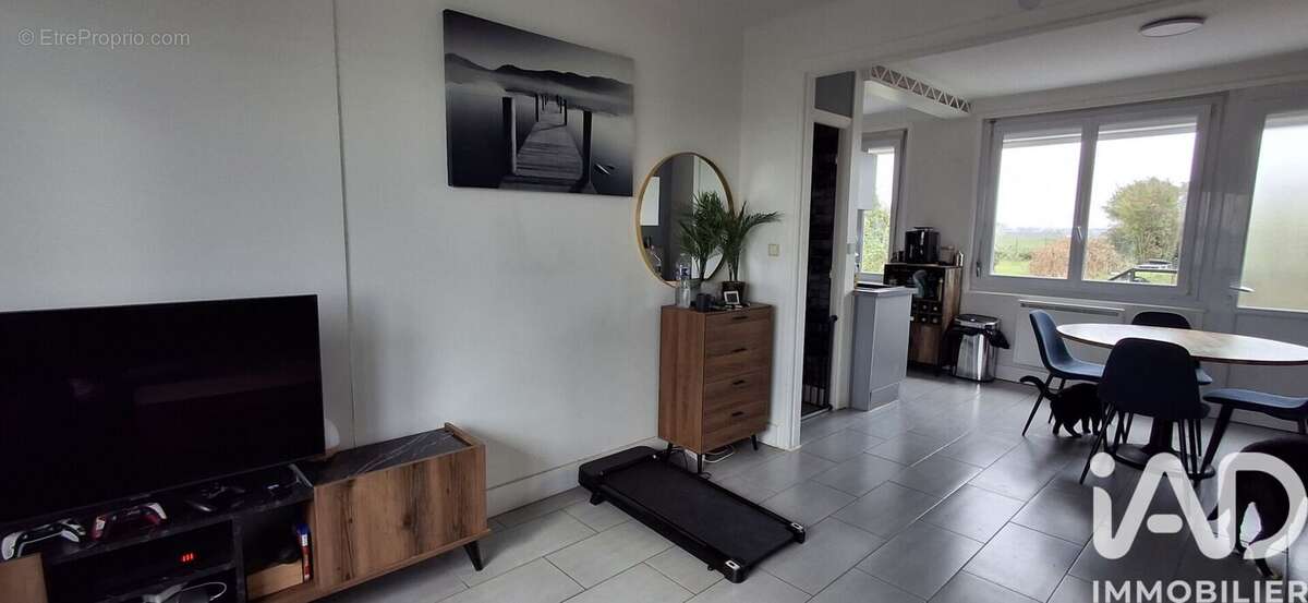 Photo 3 - Maison à ILLIES