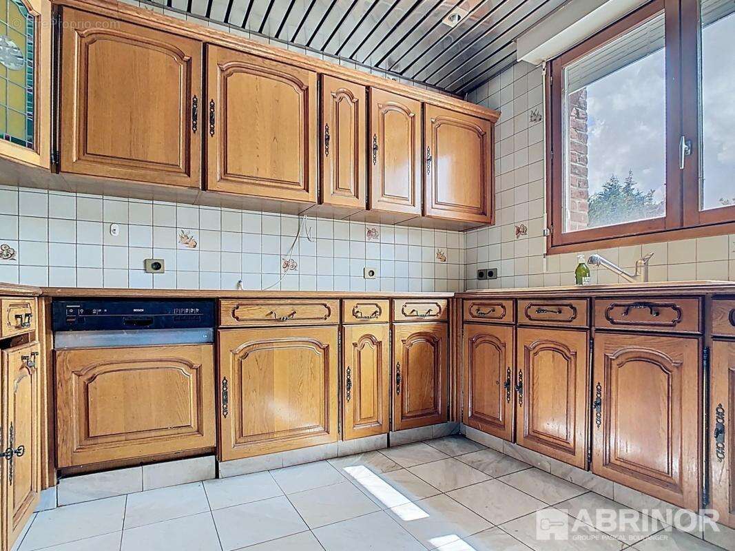 Maison à HELLEMMES-LILLE