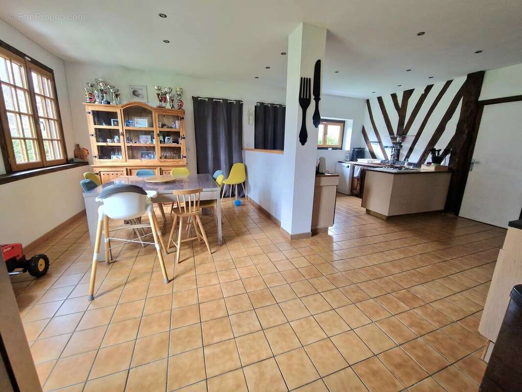 Maison à LE FAVRIL