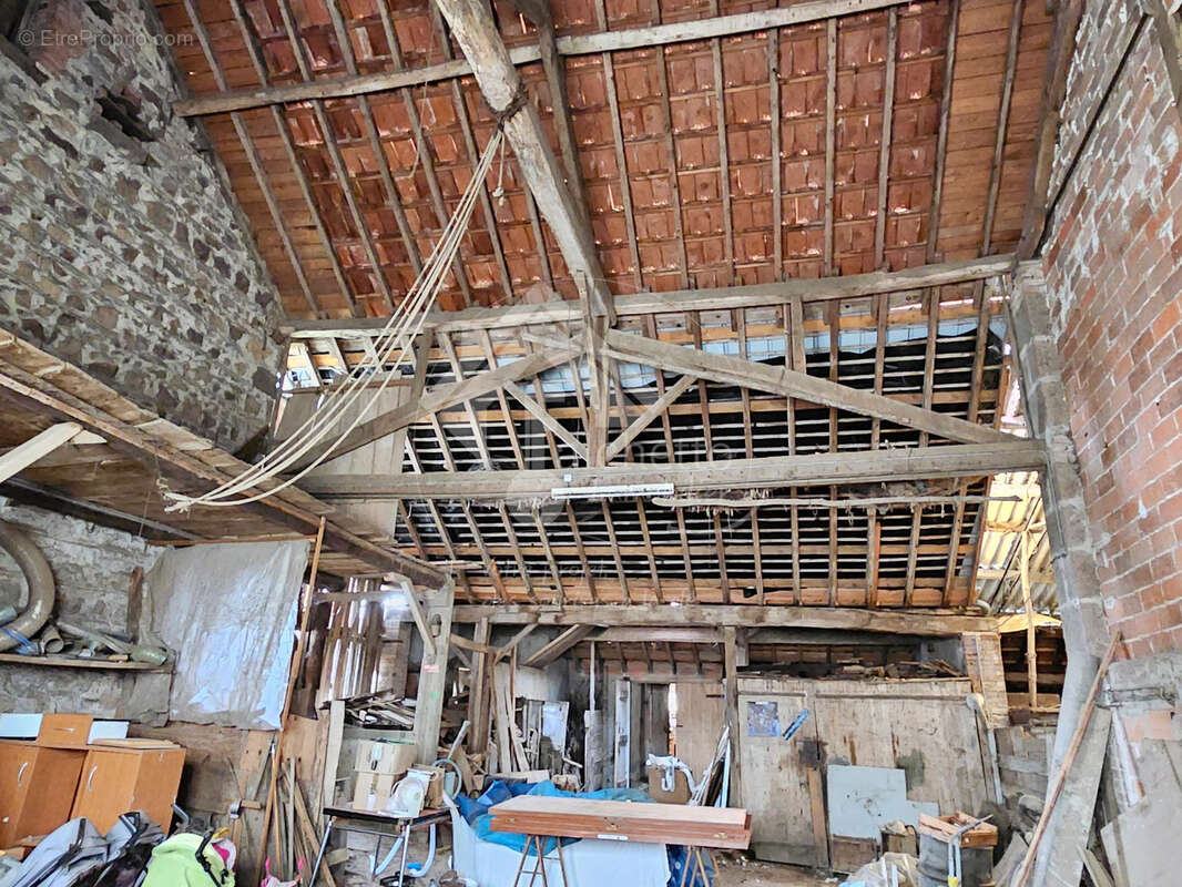 Maison à SAINT-PIERRE-LAVAL