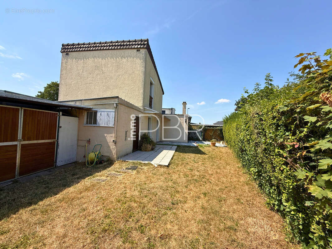 Bétheny type 6 avec garage - photo 13