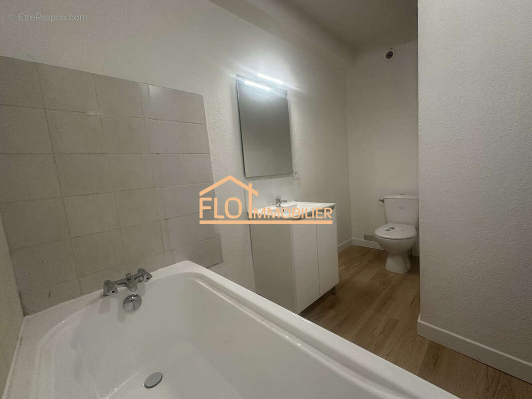 Appartement à FLORENSAC