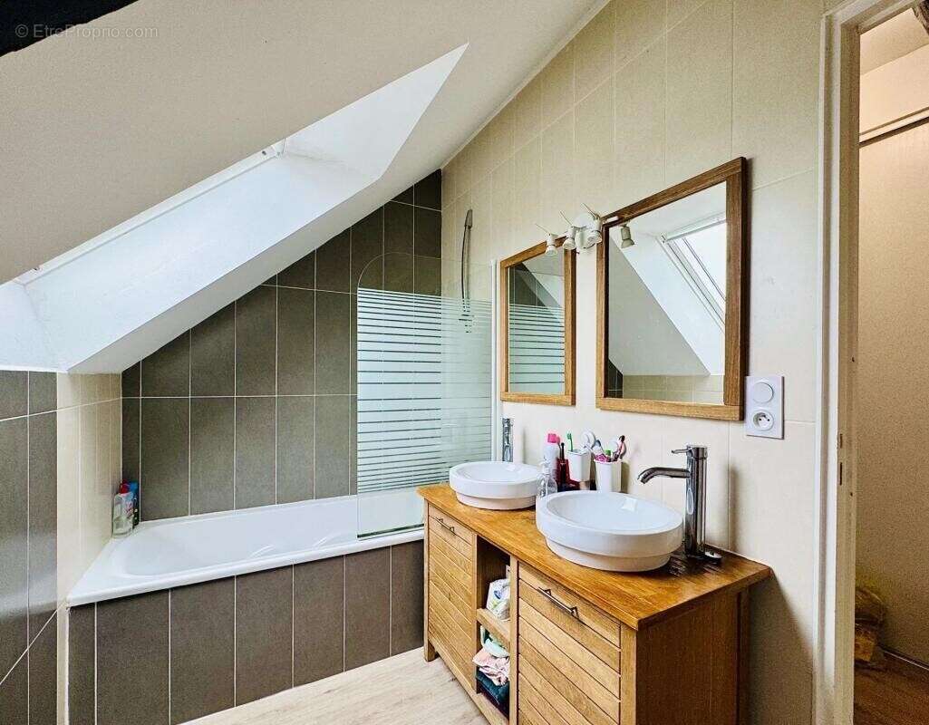 Appartement à BAUD
