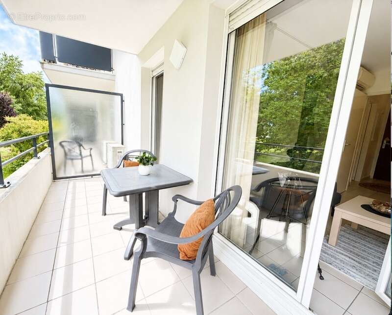 Appartement à DIVONNE-LES-BAINS
