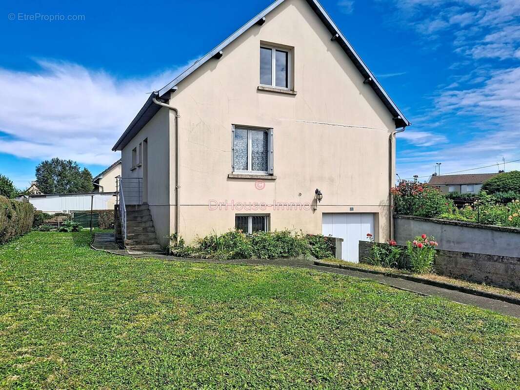 Maison 72 m² à Saint-Hilaire-Du-Harcouet  - photo 22
