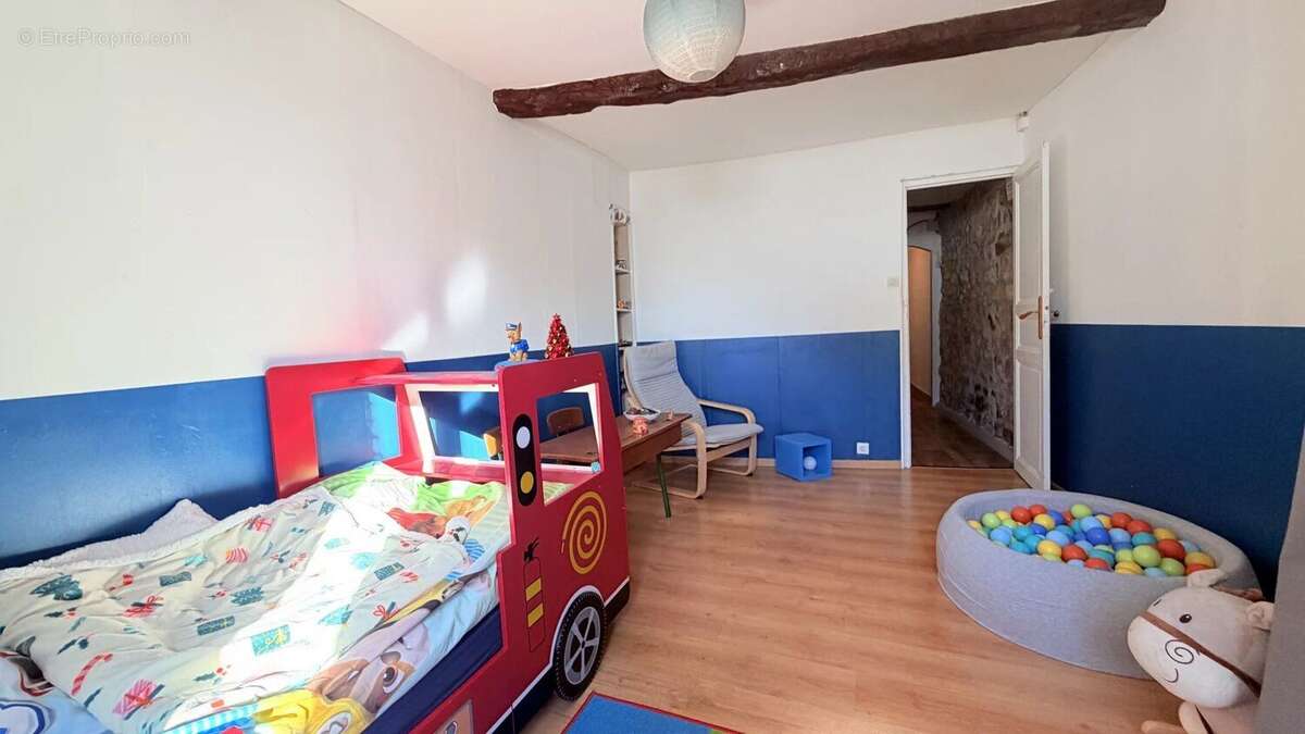 Maison à POURRIERES