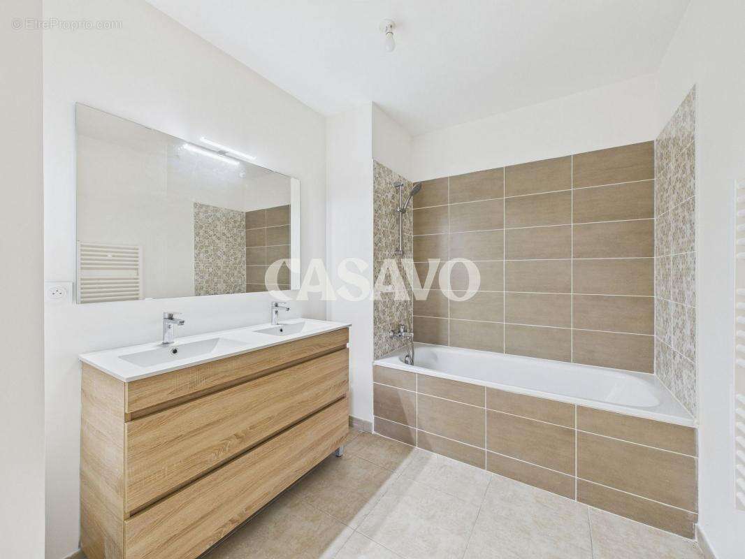 Appartement à AMBARES-ET-LAGRAVE