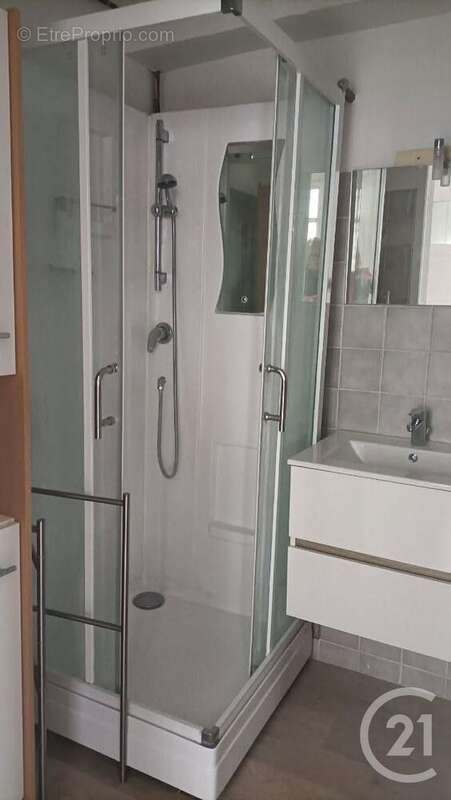 Autre à HELLEMMES-LILLE