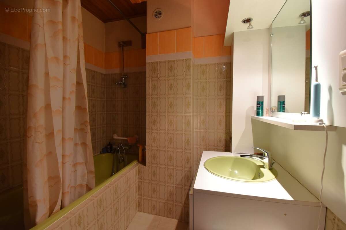 Maison à vendre 5 pièces SAINT AGREVE (07) - photo 14