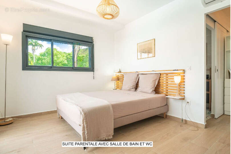 Villa d'architecte   port-louis  94 m2  piscine  meublée - photo 7