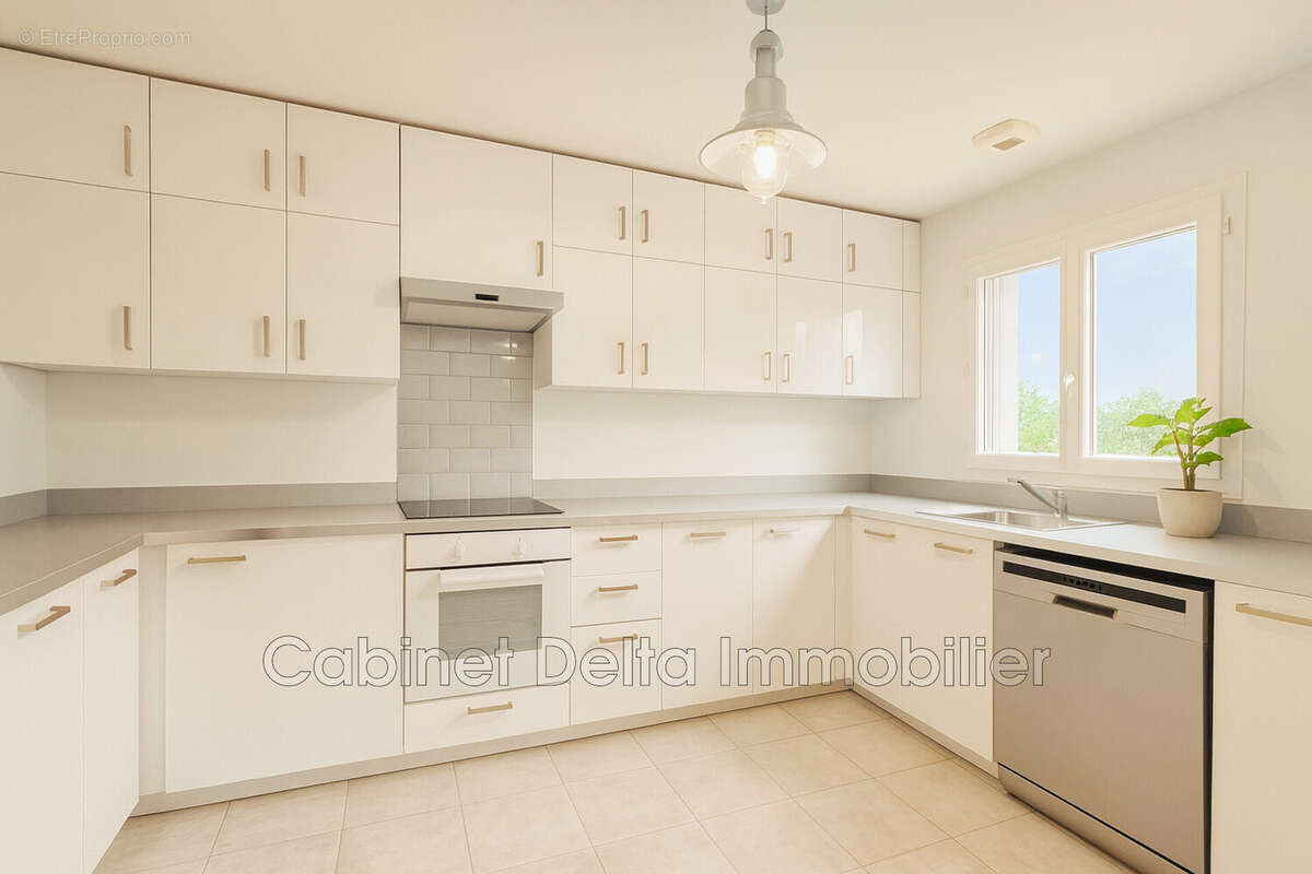 Maison à LA FARLEDE