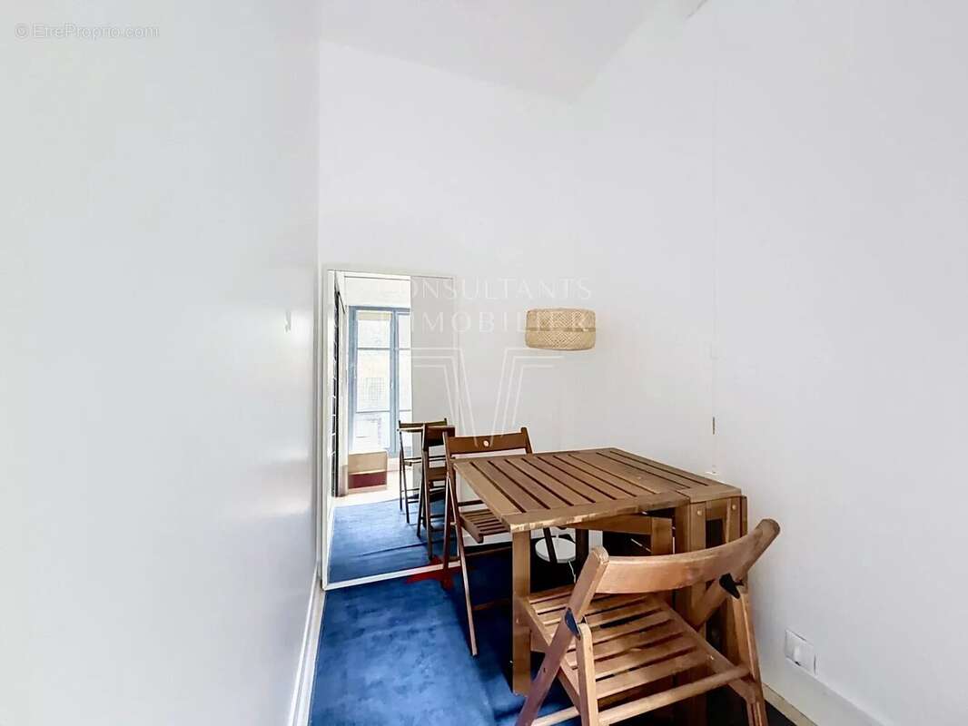Appartement à PARIS-9E
