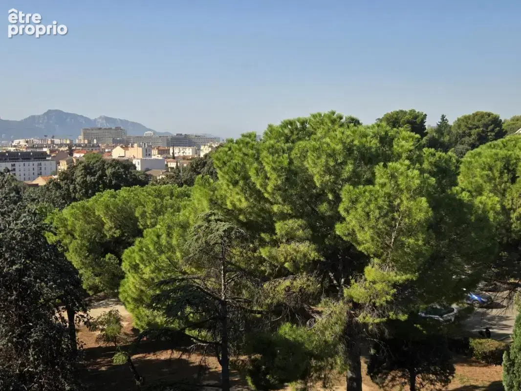Appartement à MARSEILLE-12E