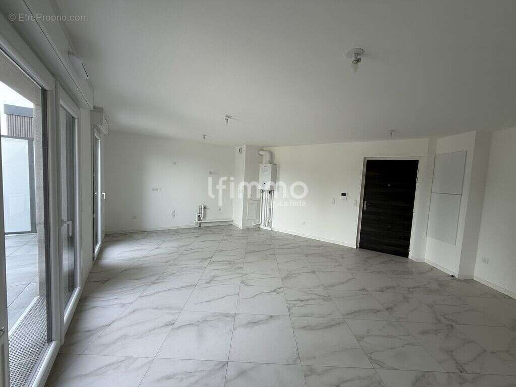 Appartement à TREMBLAY-EN-FRANCE