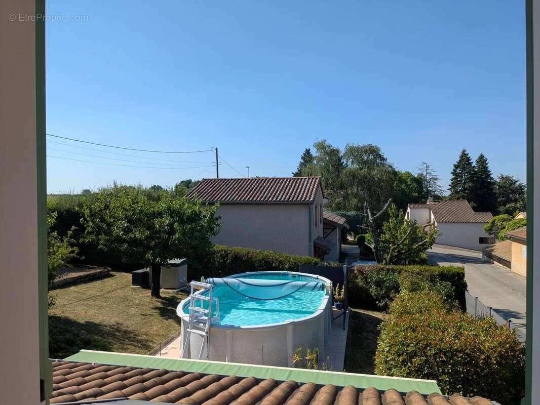 Maison 127 m² à Hurigny  - photo 16