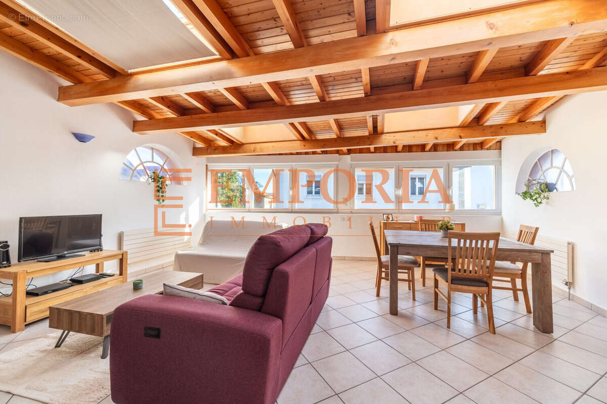 Maison à DANNEMARIE