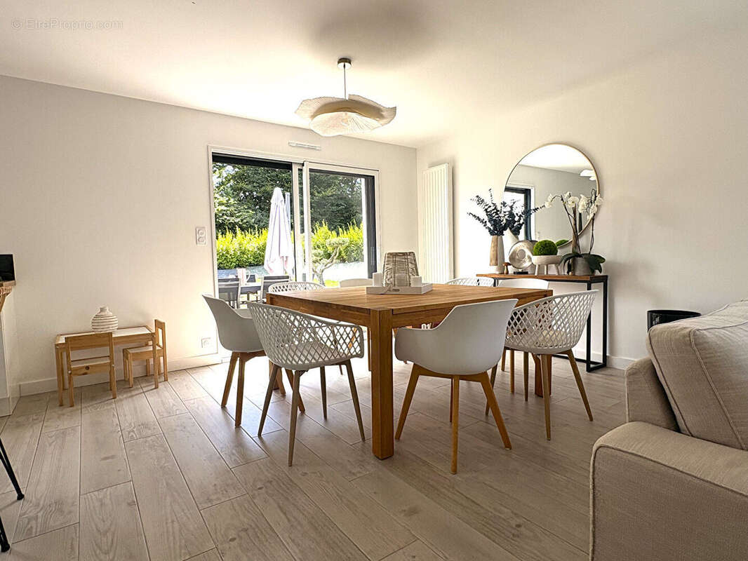 Maison à PLONEOUR-LANVERN