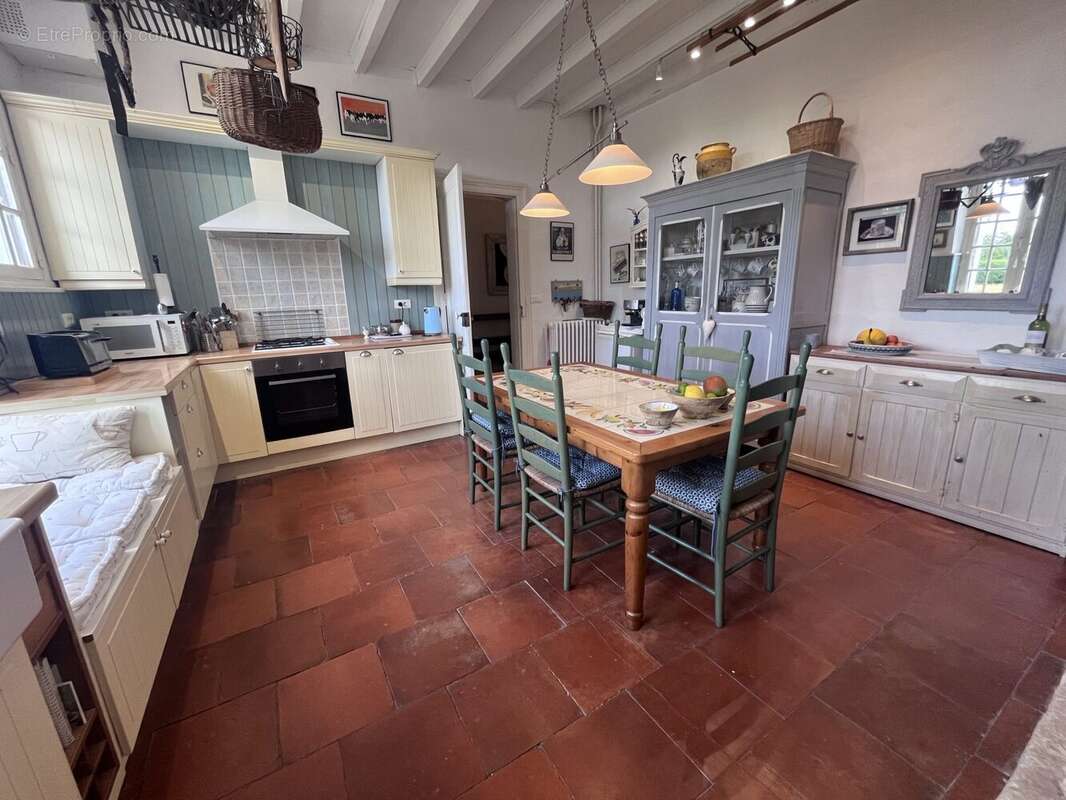 Maison 6 pièces 227 m² à vendre à Razac-D'eymet (24500) - photo 9