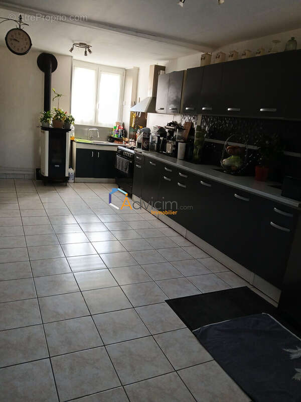 Maison à LA FERTE-GAUCHER