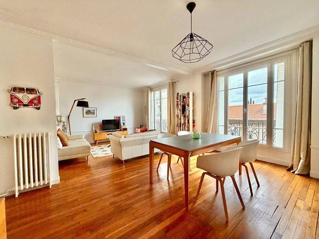 Appartement à ASNIERES-SUR-SEINE