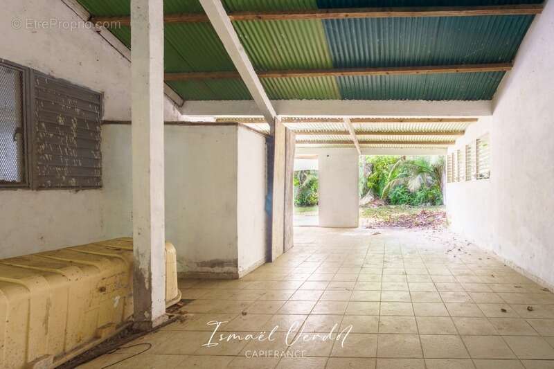 Maison à BAIE-MAHAULT