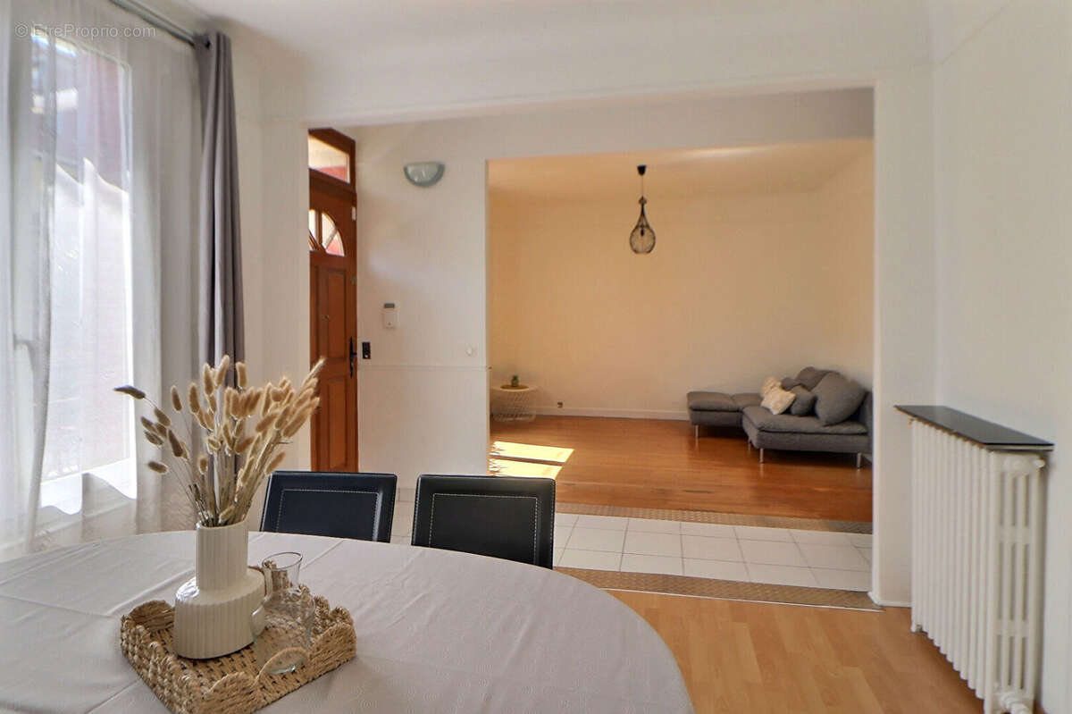 Maison à NOISY-LE-SEC