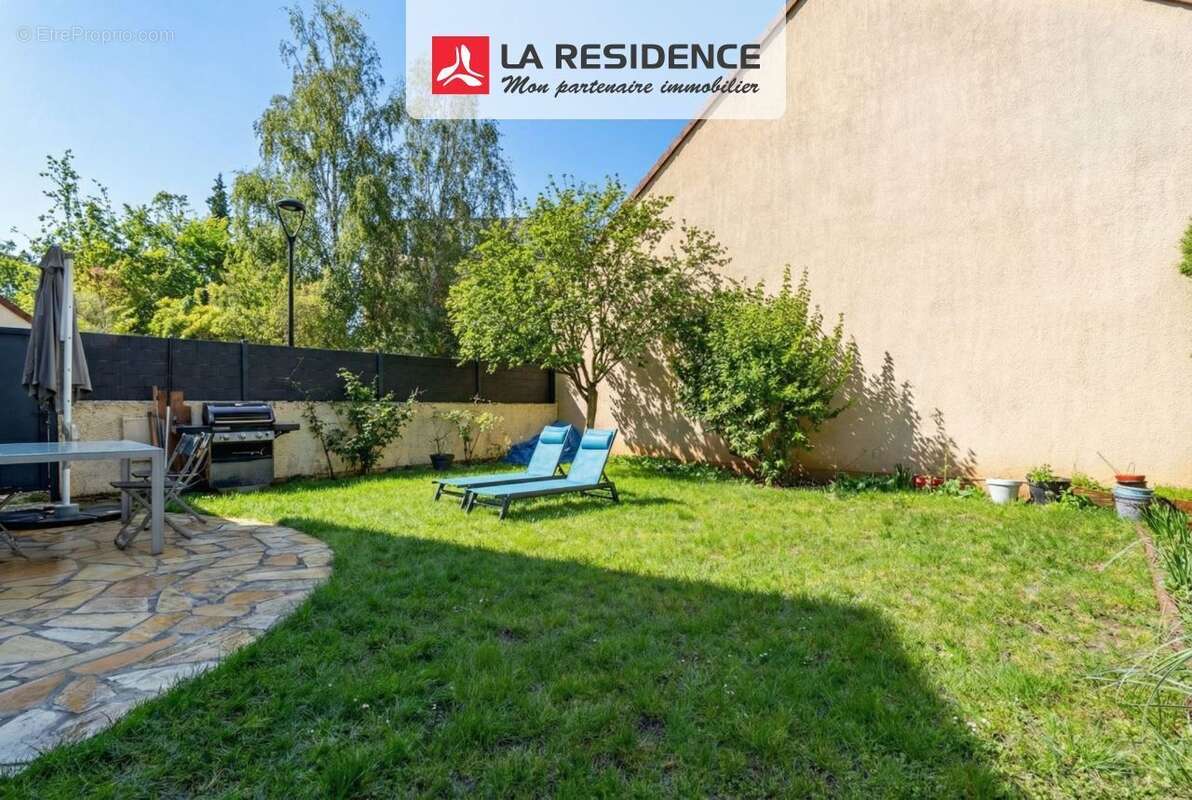 Maison à VERNEUIL-SUR-SEINE