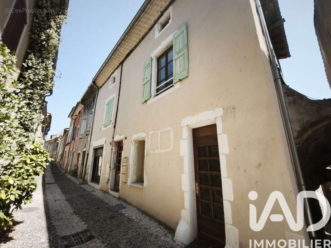 Appartement 129 m² à Rochemaure  - photo 2