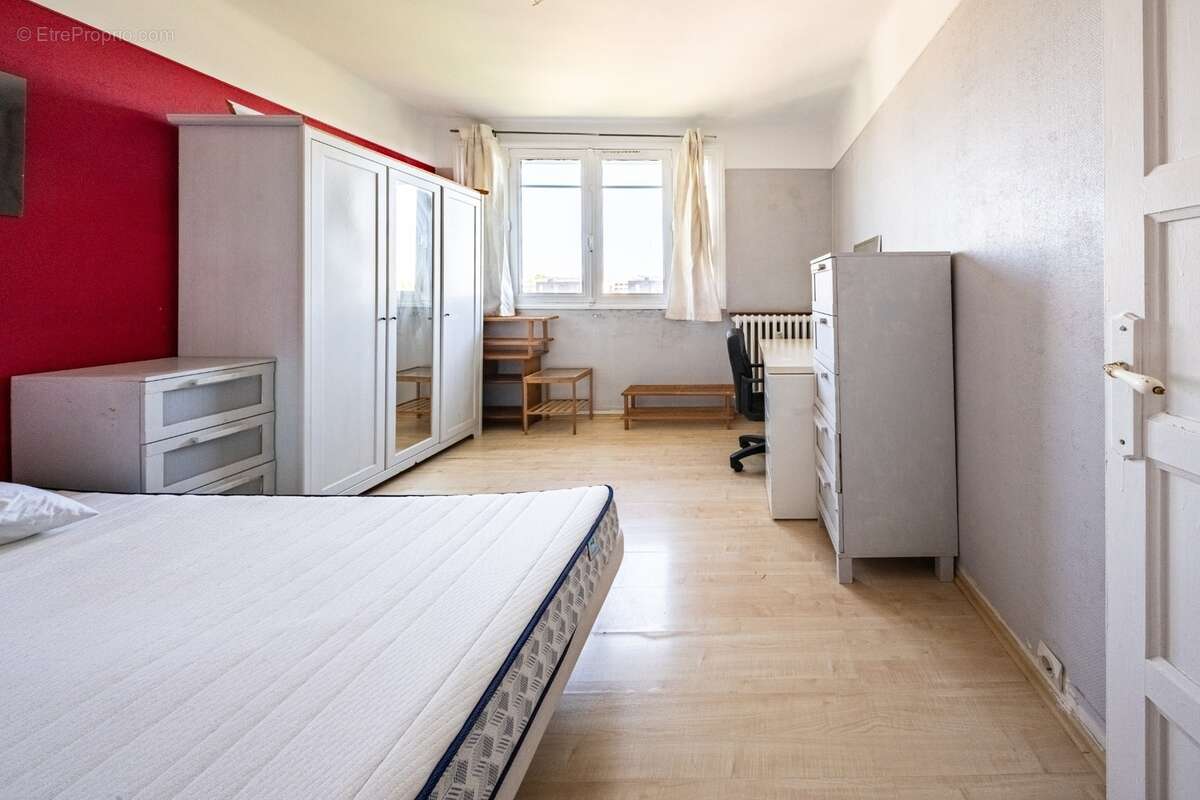 Appartement à vendre 5 pièces DIJON (21) de 95 m² avec grand balcon, cave et garage - photo 13