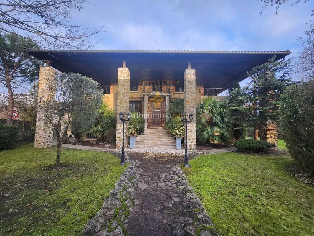 Maison à LE PLESSIS-TREVISE