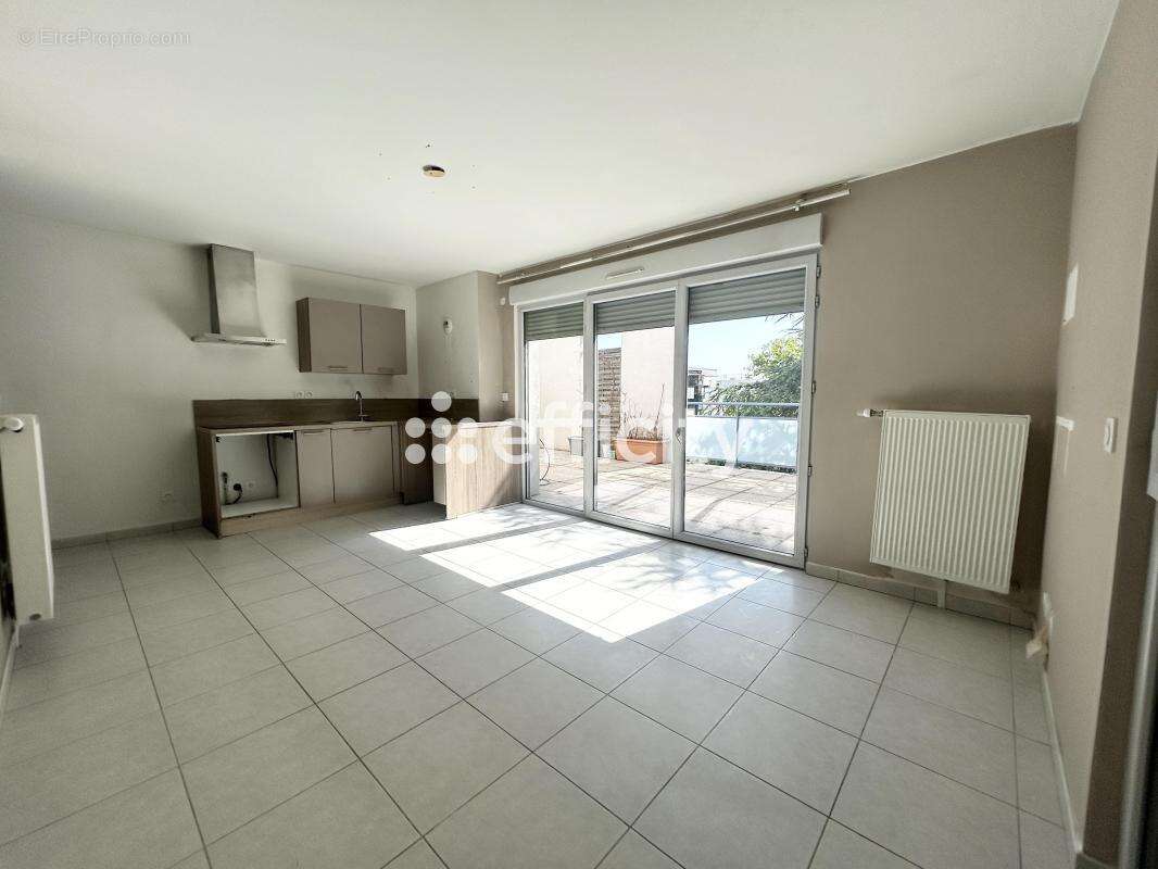 Appartement à MIONS