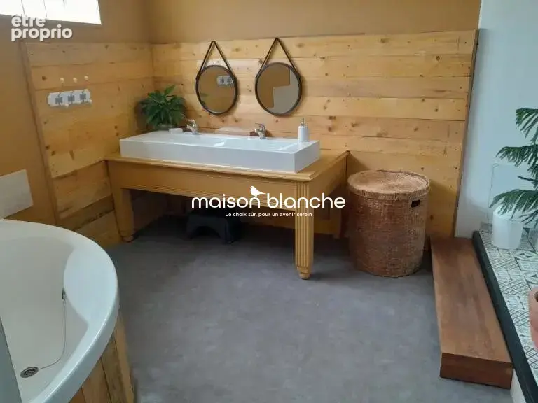 Maison 5 pièces 174 m² à vendre à Avrille (85440) - photo 4