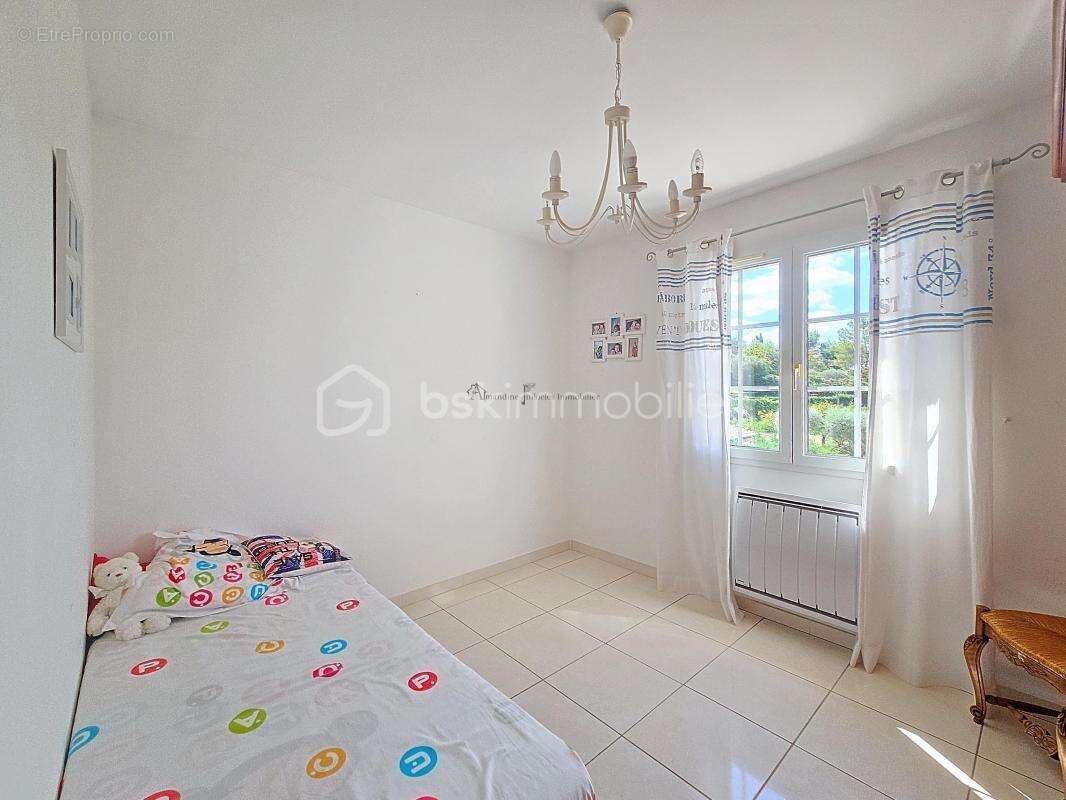 Maison à ROQUEVAIRE