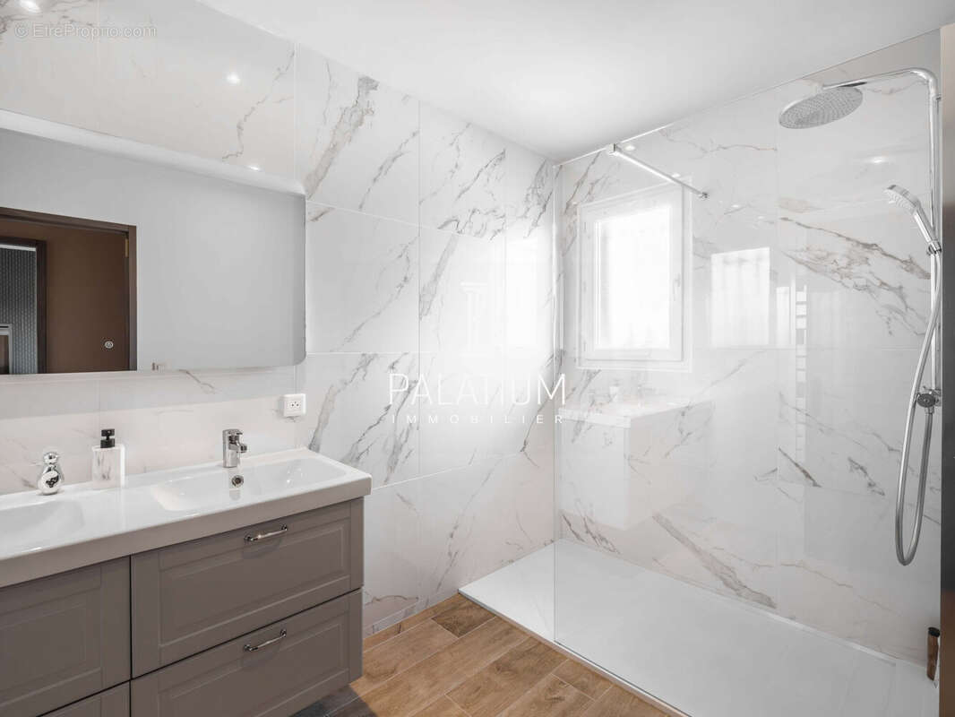 Maison à PIERREVERT