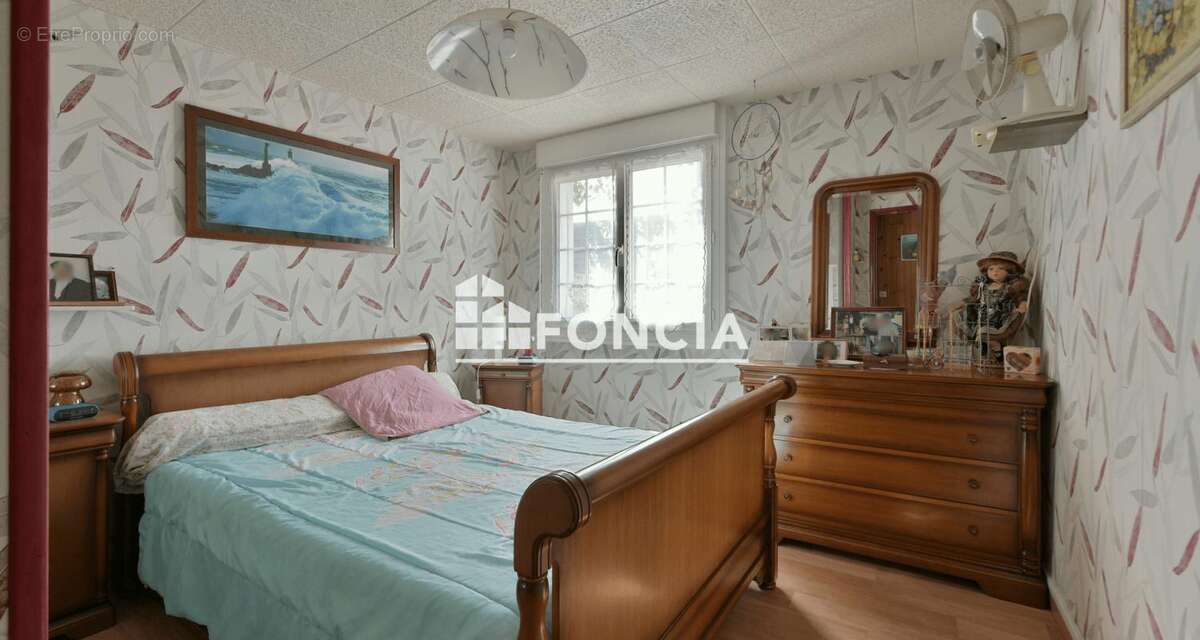 Maison à SAINTE-OPPORTUNE