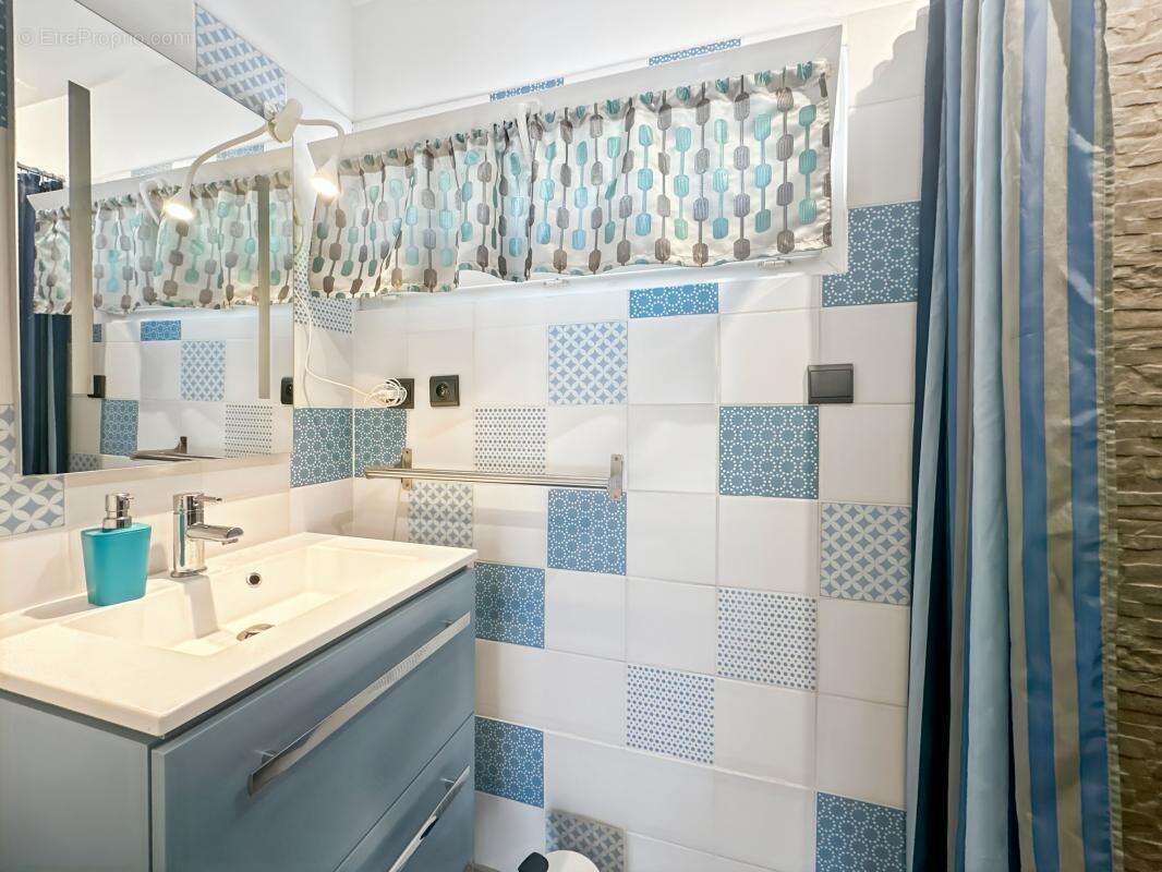 Maison à PORTES-LES-VALENCE