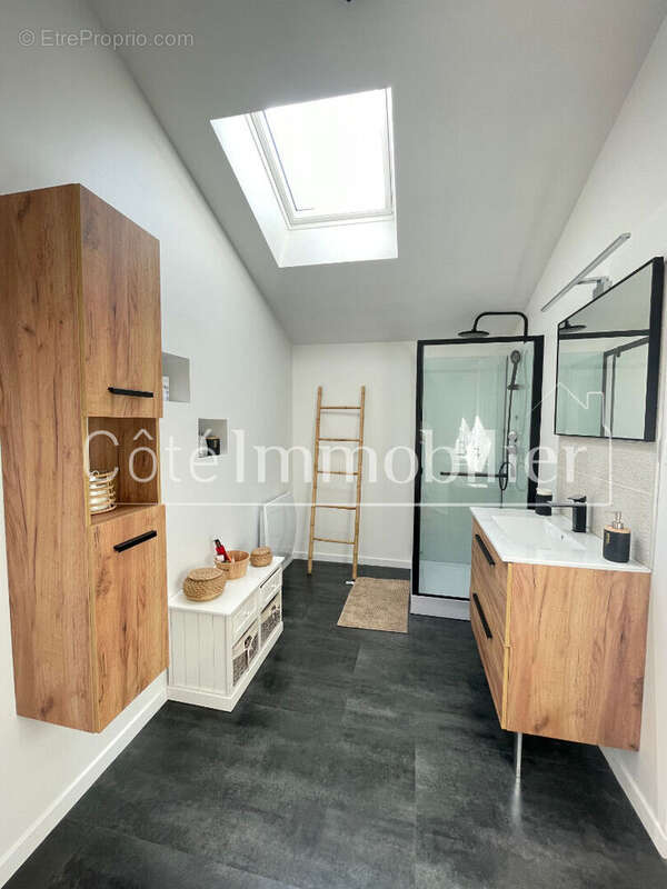 Charme-piscine-4chambres - photo 9