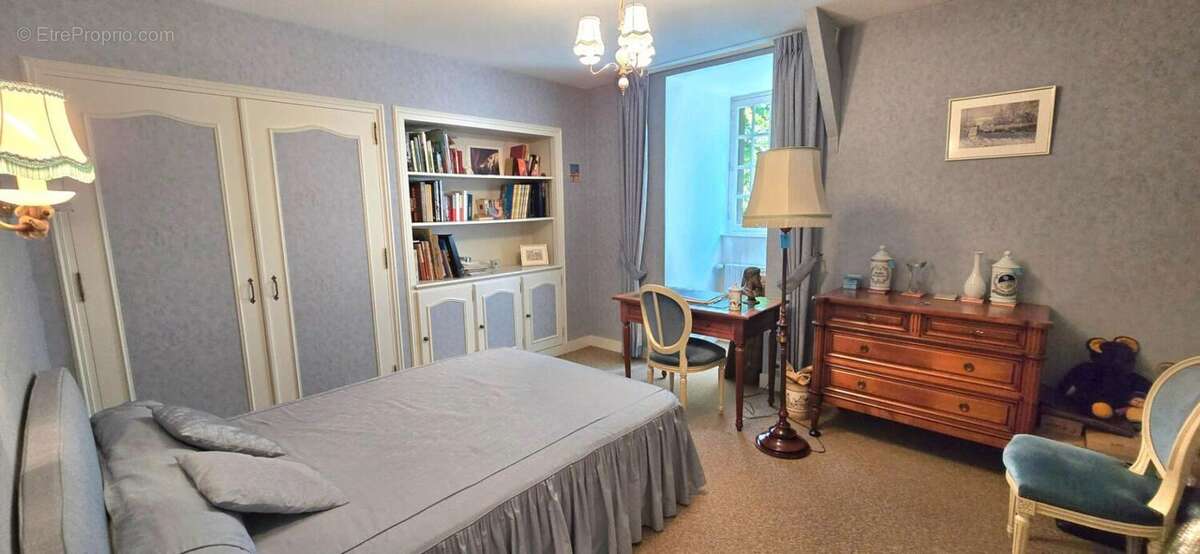 Maison à COULOUNIEIX-CHAMIERS