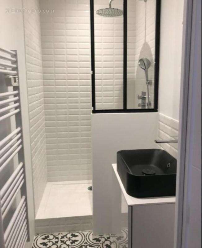 Appartement à L'ILE-SAINT-DENIS