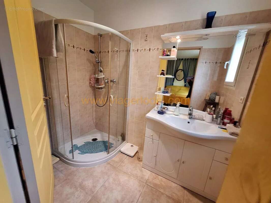 Maison à ROQUEBRUNE-SUR-ARGENS