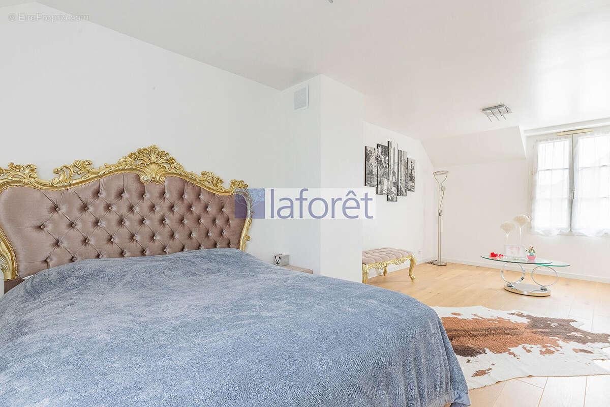 Maison à LONGJUMEAU